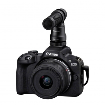 Canon EOS R50 with RF-S 18-45mm lens, Creator kit