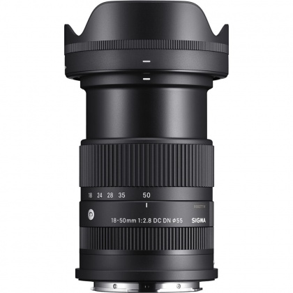 Sigma 18-50mm f2.8 DC DN | Contemporary lens for Canon EOS RF-S