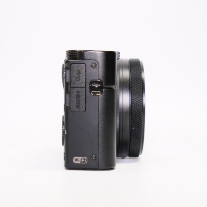 Used Sony RX100 VI digital compact camera