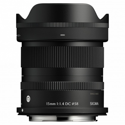 Sigma 15mm F1.4 DC | Contemporary lens for Canon RF-S