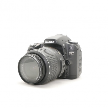 Used Nikon D80 DSLR with 18-55mm VR & Tamron 55-200mm lenses