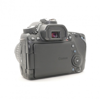 Used Canon EOS 80D DSLR with 18-55mm lens