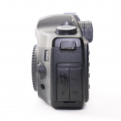 Used Canon EOS 5D Full-frame DSLR body