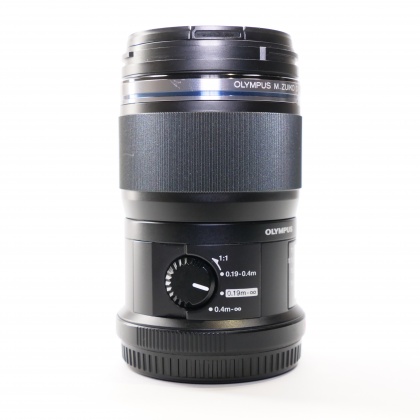 Used Olympus M.Zuiko Digital ED 60mm F2.8 Macro lens