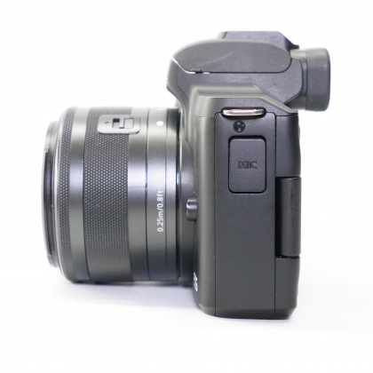 Used Canon EOS M50 Mk II Mirrorless camera with 15-45mm lems