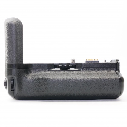 Used Fujifilm VG-XT3 vertical battery grip for X-T3