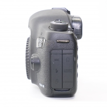 Used Canon EOS 5D Mark III Full frame DSLR body