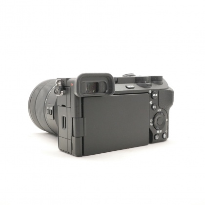Used Sony Alpha 6700 Mirrorless Camera with 18-135 lens