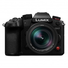 Panasonic Lumix DC-GH7 mirrorless camera body with 12-60mm f3.5-5.6 lens