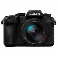 Panasonic Lumix DC-G97 Mirrorless camera with 14-140mm lens