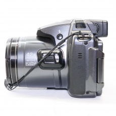 Used Nikon Coolpix P520 bridge camera