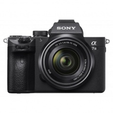 Sony Alpha 7 III Mirrorless Camera with 28-70mm f3.5-5.6 Lens