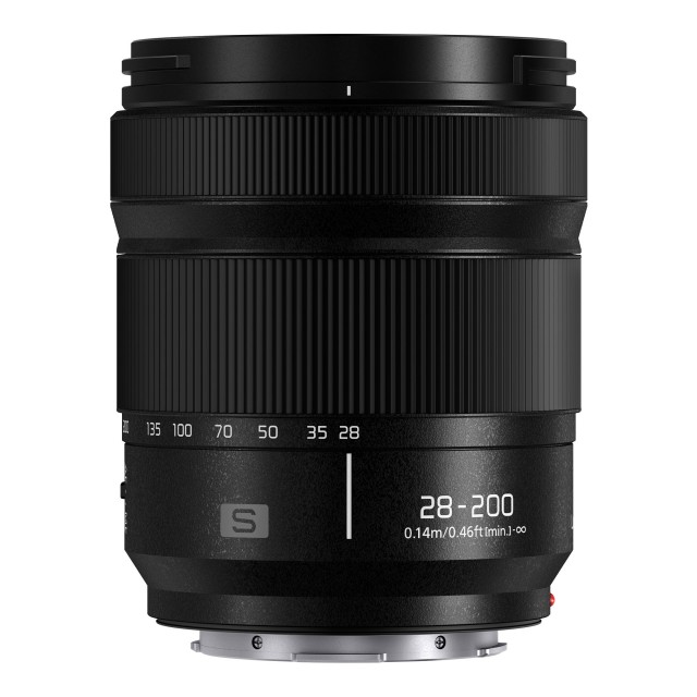 Lumix Panasonic Lumix S 28-200mm F4-7.1 Macro O.I.S. L mount lens