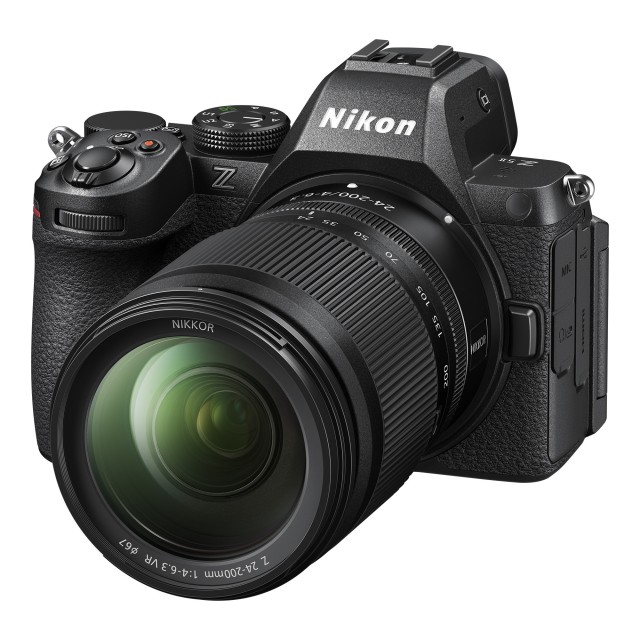Nikon Nikon Z 5II Mirrorless Camera with 24-200mm Lens